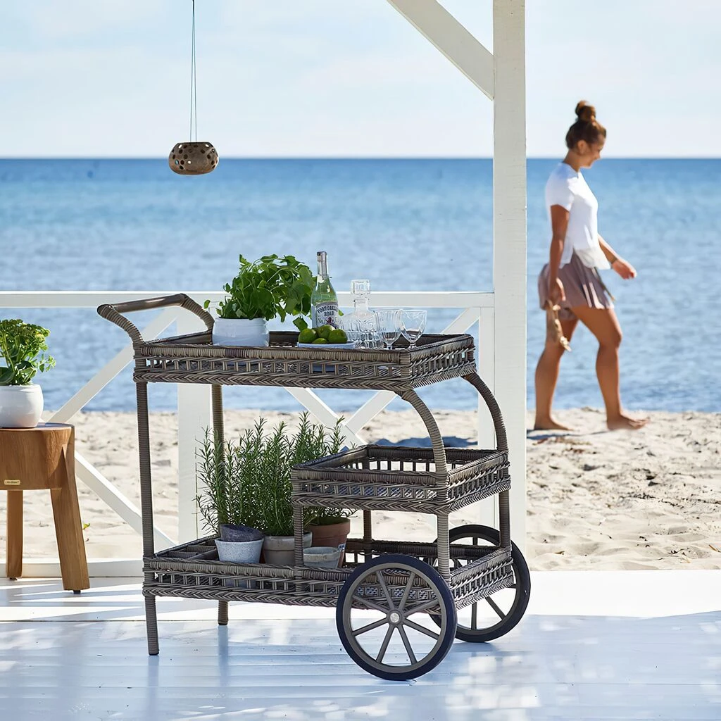 Antikgrauer Servierwagen Für Den Garten Mit Rädern - Servierwagen Silje 4 Antikgrauer Servierwagen Für Den Garten Mit Rädern - Servierwagen Silje – Bild 2