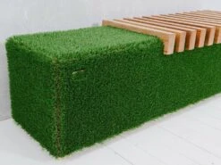 Formschnitt Gartenbank - Holz, GFK & Kunstrasen - Grün - Fenix 15 Formschnitt Gartenbank - Holz, GFK & Kunstrasen - Grün - Fenix -Gartentis Verkaufe formschnitt gartenbank holz gfk kunstrasen gruen fenix7