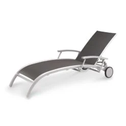 Gartenliege Mit Abklappbaren Armlehnen Und Rollen - Synabilis Liege