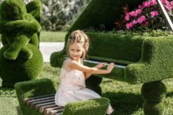 Kleine Gartenbank - Holz, GFK & Kunstrasen - Topiary - Fenke 16 Kleine Gartenbank - Holz, GFK & Kunstrasen - Topiary - Fenke -Gartentis Verkaufe kleine gartenbank holz gfk kunstrasen topiary fenke7