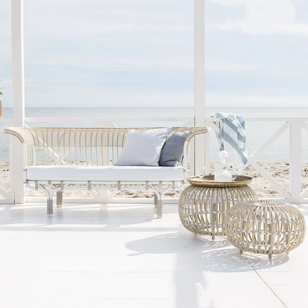 Kugeliger Beistelltisch Aus Alu Rattan In Verschiedenen Farben - Beistelltisch Vinni 5 Kugeliger Beistelltisch Aus Alu Rattan In Verschiedenen Farben - Beistelltisch Vinni – Bild 3