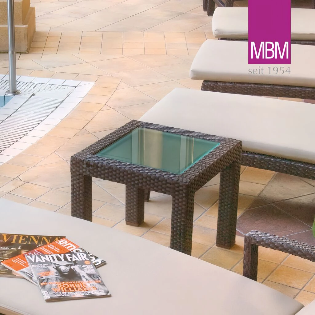 Outdoor Beistelltisch Von MBM - Alu, Polyrattan & Glas - 50x50cm - Beistelltisch Bellini 4 Outdoor Beistelltisch Von MBM - Alu, Polyrattan & Glas - 50x50cm - Beistelltisch Bellini – Bild 2