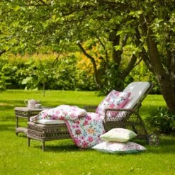 Sonnenliege Mit Rollen In Antikgrau Aus Aluminium Und Polyrattan - Sonnenliege Iben -Gartentis Verkaufe sonnenliege mit rollen in antikgrau aus aluminium und polyrattan sonnenliege iben3