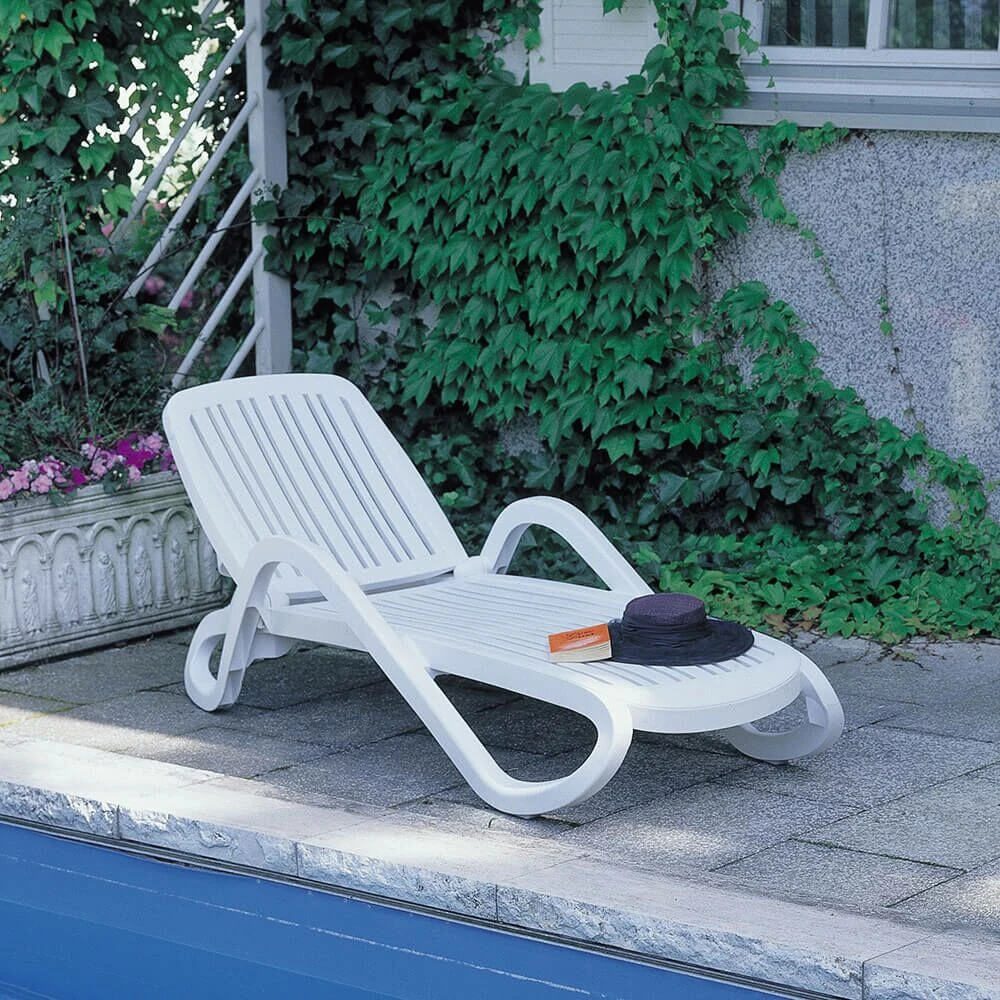 Vollkunststoff Sonnenliege Mit Verstellbarer Lehne - Liege Rigor 4 Vollkunststoff Sonnenliege Mit Verstellbarer Lehne - Liege Rigor – Bild 2