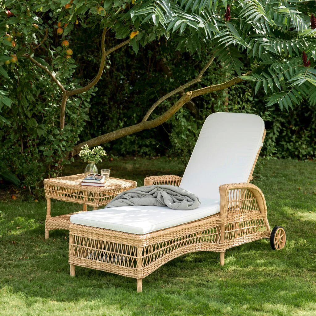 Wetterbeständige Geflecht Sonnenliege Mit Rollen Aus Alu Und Polyrattan - Sonnenliege Iben 7 Wetterbeständige Geflecht Sonnenliege Mit Rollen Aus Alu Und Polyrattan - Sonnenliege Iben – Bild 5