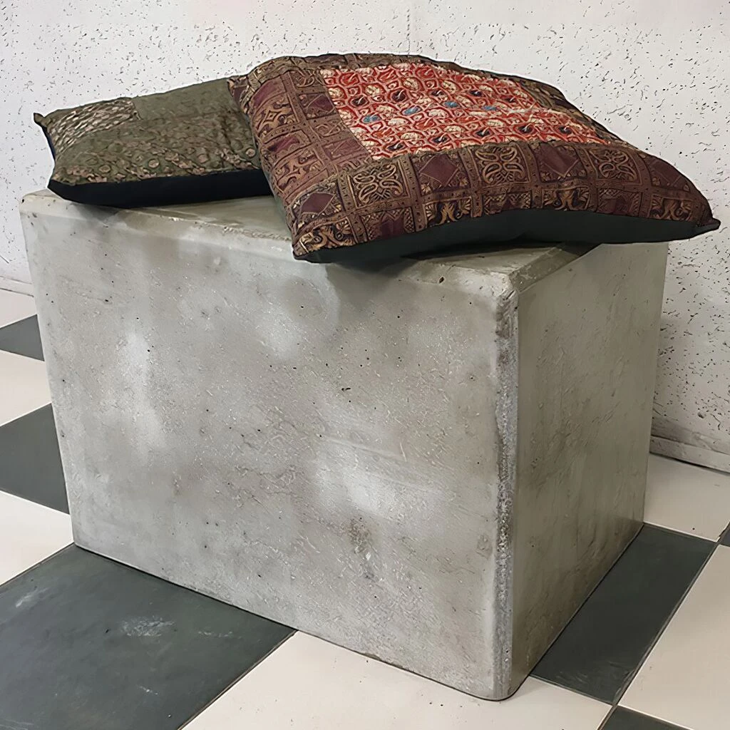 Wetterfester Steinguss Hocker Für Den Garten - Verschiedene Farben - Spiros 3 Wetterfester Steinguss Hocker Für Den Garten - Verschiedene Farben - Spiros